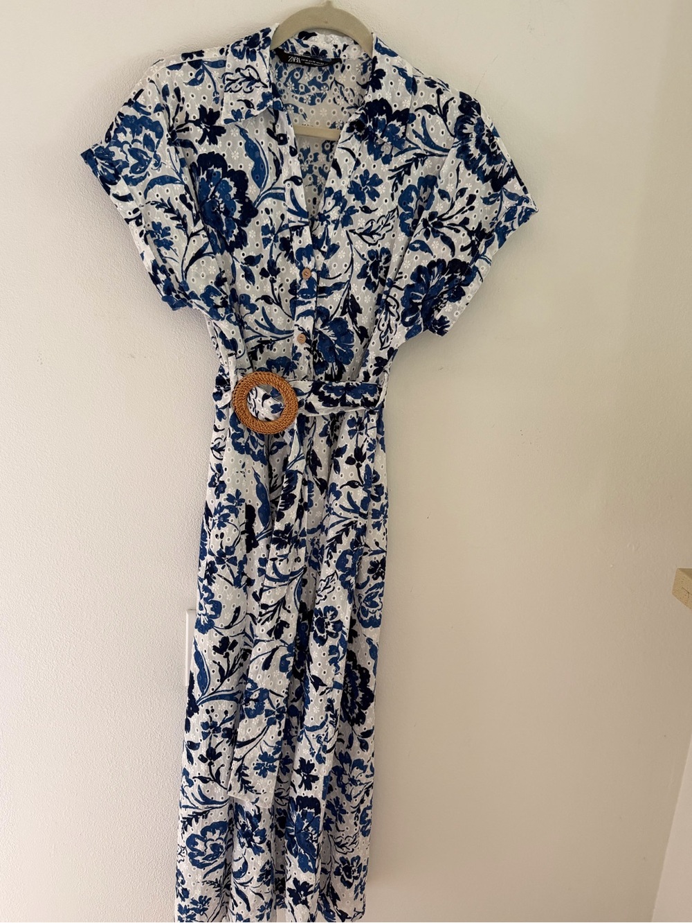 Zara Women’s Midi Dress Navy and White Floral Print and Buckle Belt Size M